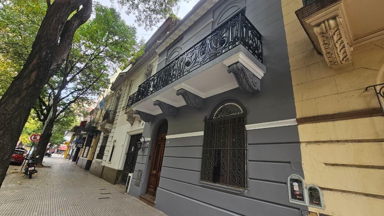 Casa 6 ambientes en Nuñez - foto 1