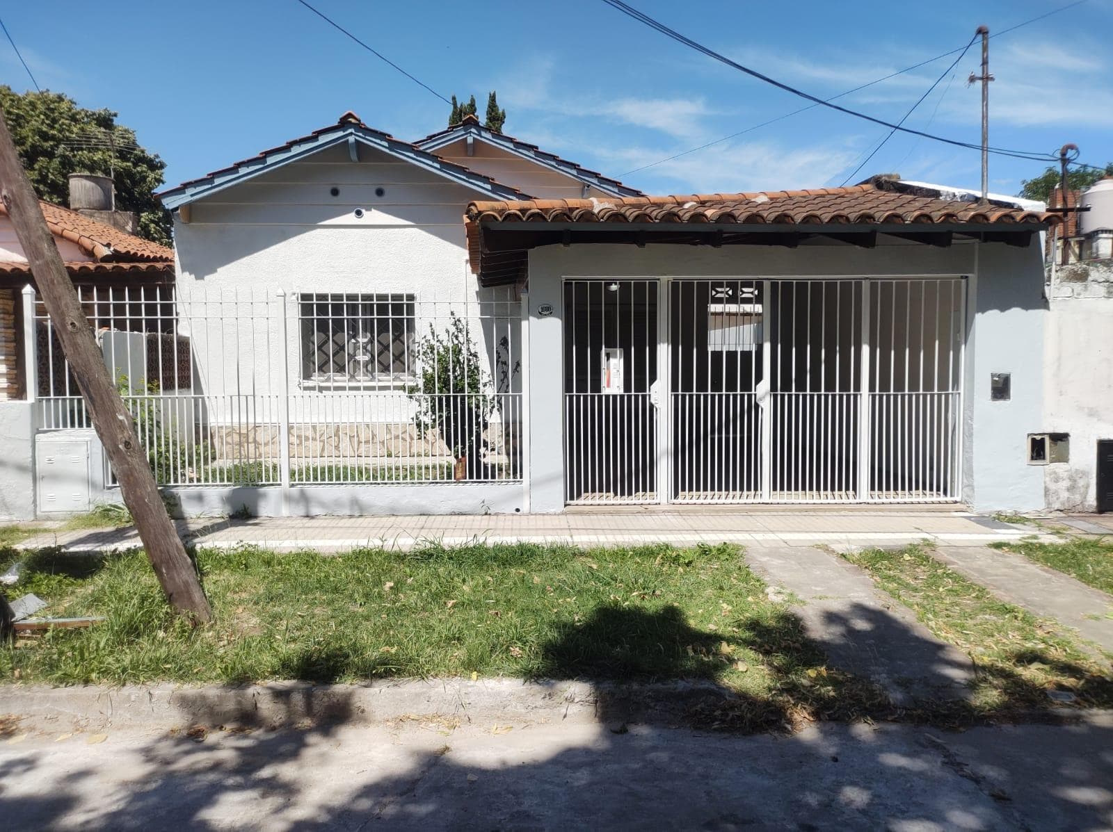 Casa 3 ambientes en Adrogue, Almirante Brown - foto 1