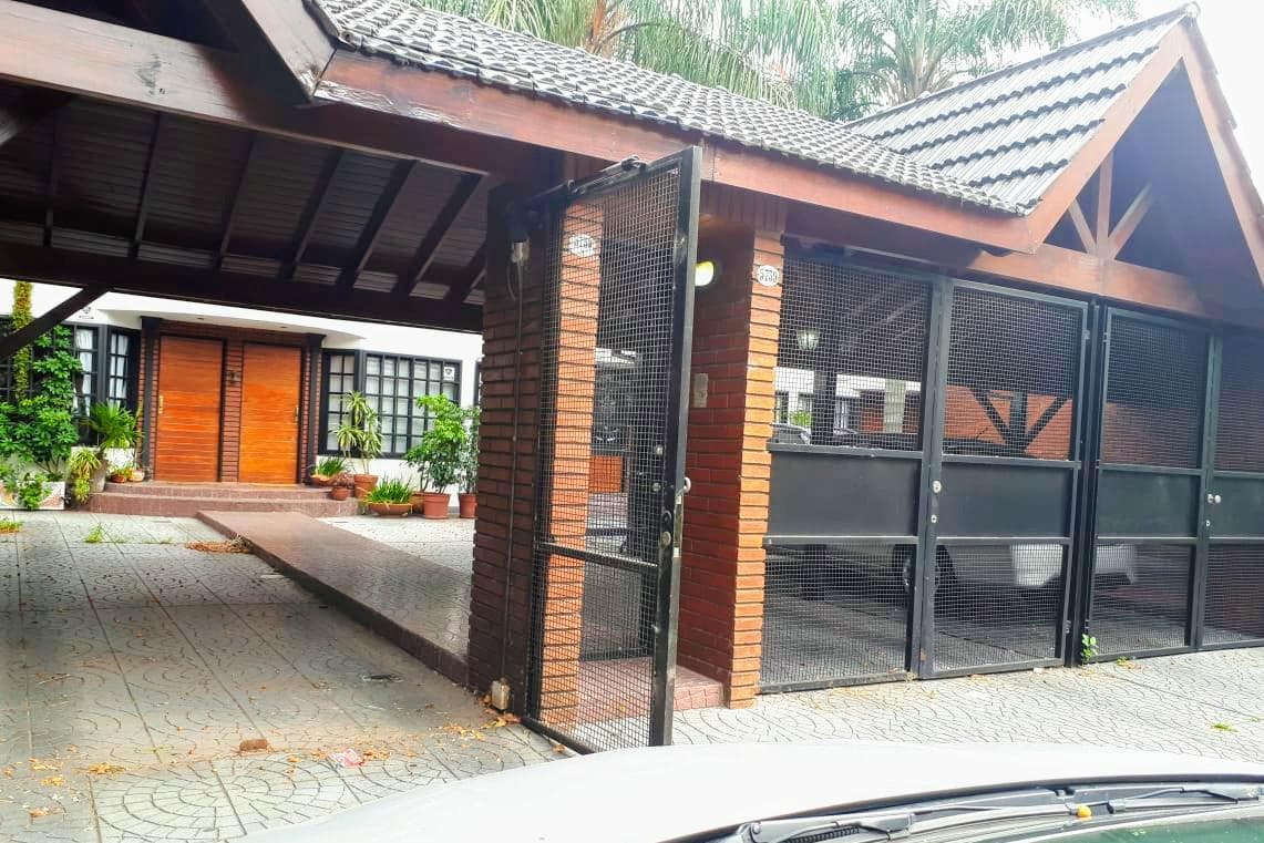 Casa 5 ambientes en Villa Urquiza - foto 1