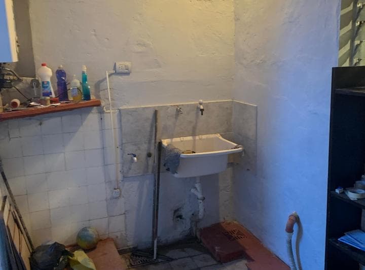 Dueño directo alquila PH sin expensas

ALQUILER PH 3 AMBIENTES EN CABALLITO – SI