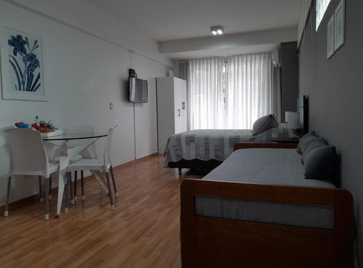 Moderno y luminoso departamento MONOAMBIENTE, completamente equipado y diseñado 