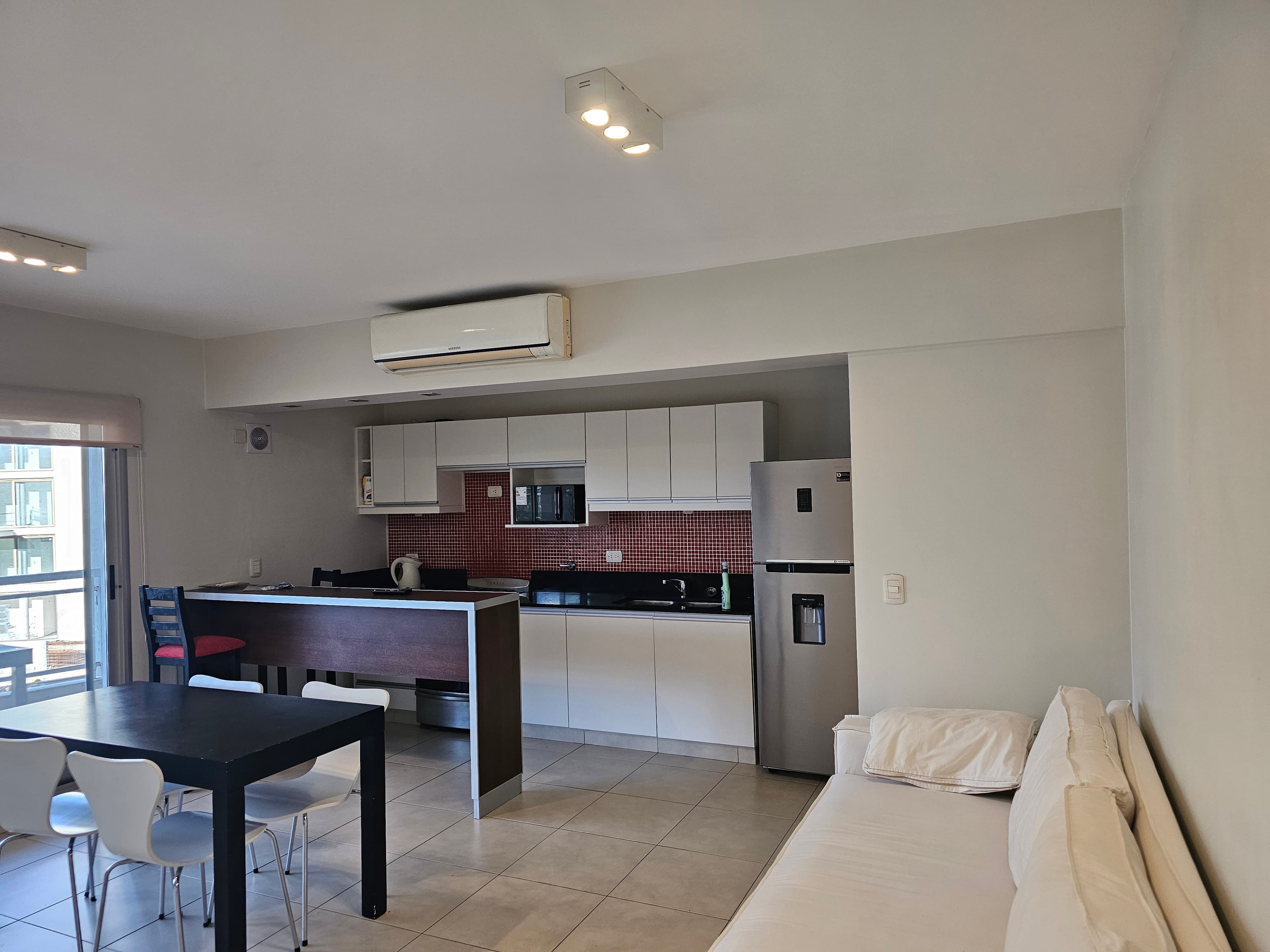 Departamento 2 ambientes en Ribera, Islas del Canal - foto 5