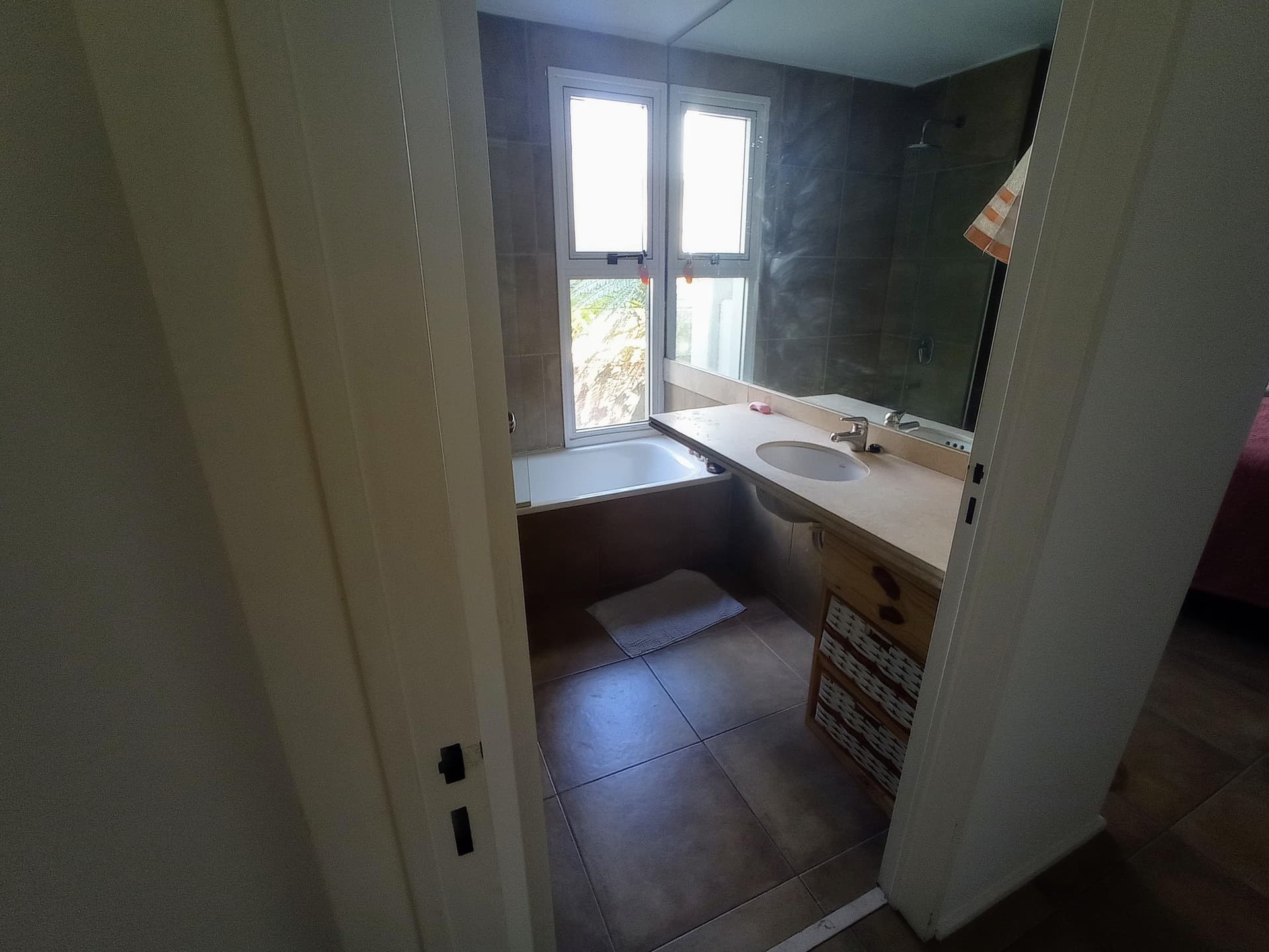 BAÑO COMPLETO PRINCIPAL