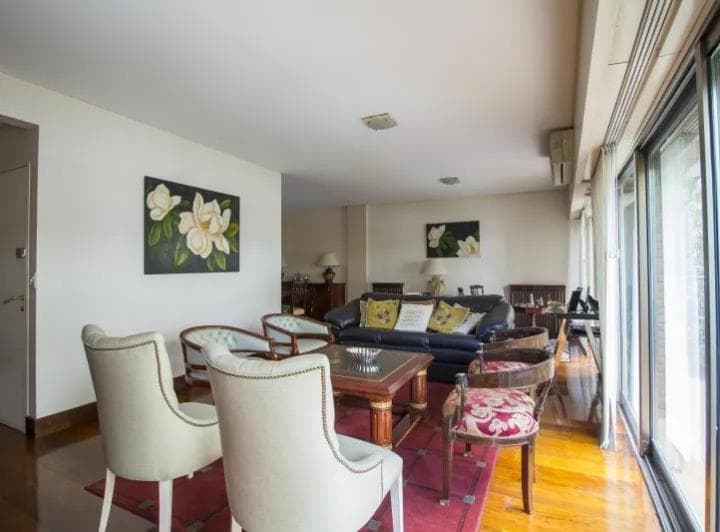Departamento en Alquiler de 4 ambientes