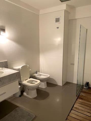 Departamento de 1 ambiente Alquiler USD 1.200