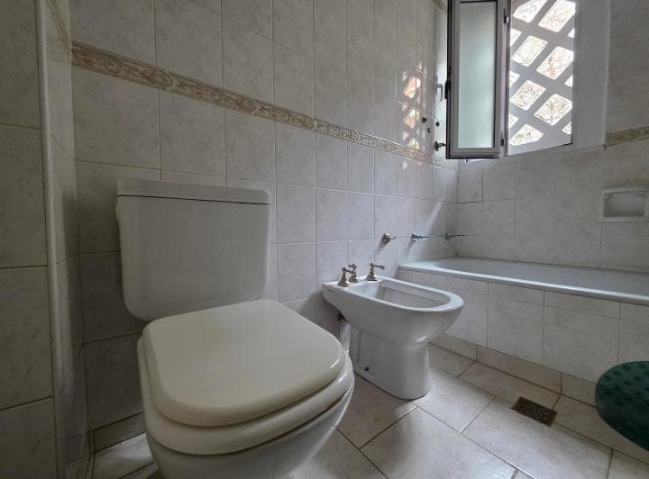 Departamento de 3 ambientes Alquiler $ 1.400.000