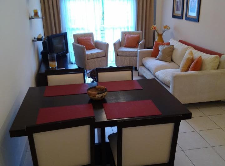 DISPONIBLE DESDE EL 1°-FEBRERO-2027
Dueño alquila. Impecable departamento 2 amb
