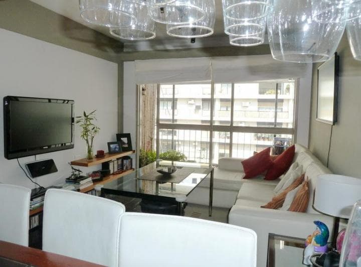 HERMOSO DUPLEX EN LAS CANITAS, EXCELENTE UBICACION, 9° Y 10° PISO.
PISO 9°. LIVI
