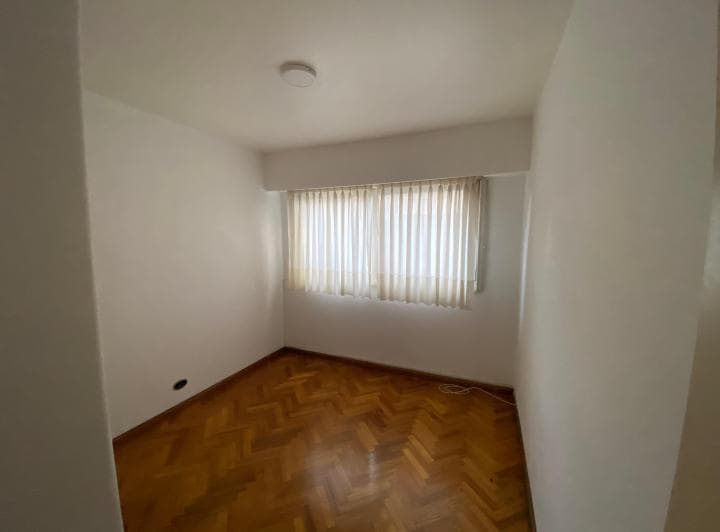 Departamento · 80m² · 3 Ambientes · 1 Cochera - juan b