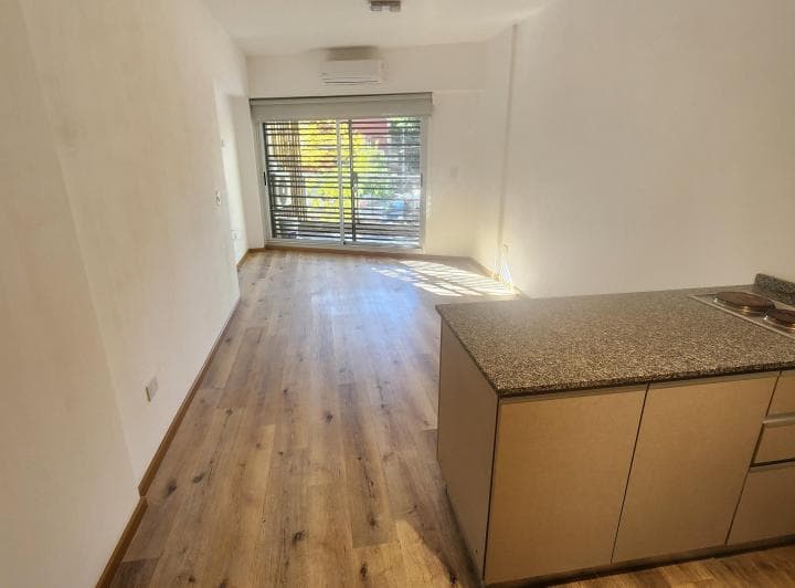 Departamento de 1 ambiente Alquiler $ 550.000