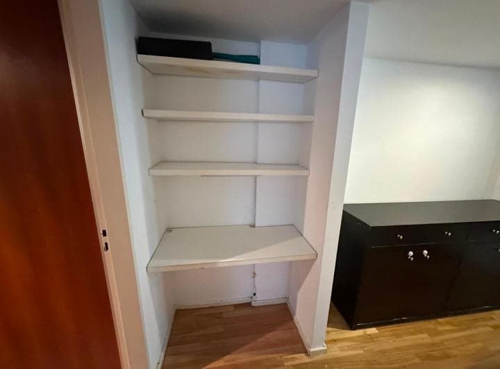 Excelente departamento de 3 ambientes totalmente amoblado y equipado, listo para