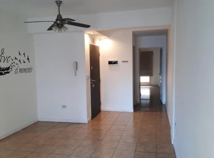 Departamento de 2 ambientes Alquiler $ 850.000