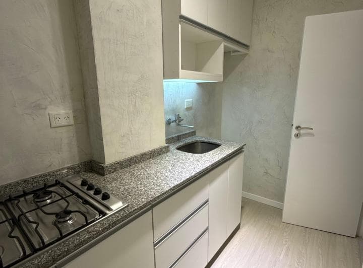 Departamento de 1 ambiente Alquiler $ 600.000
