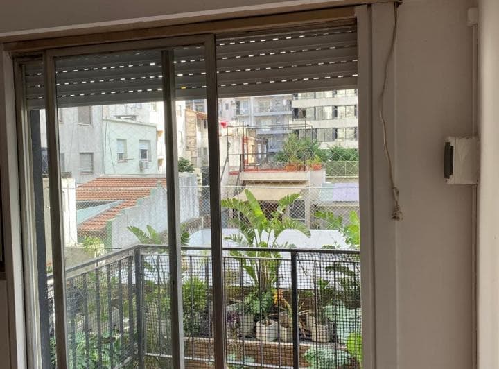 Departamento 2 ambientes dueño contrafrente luminoso balcón en cada ambiente lav
