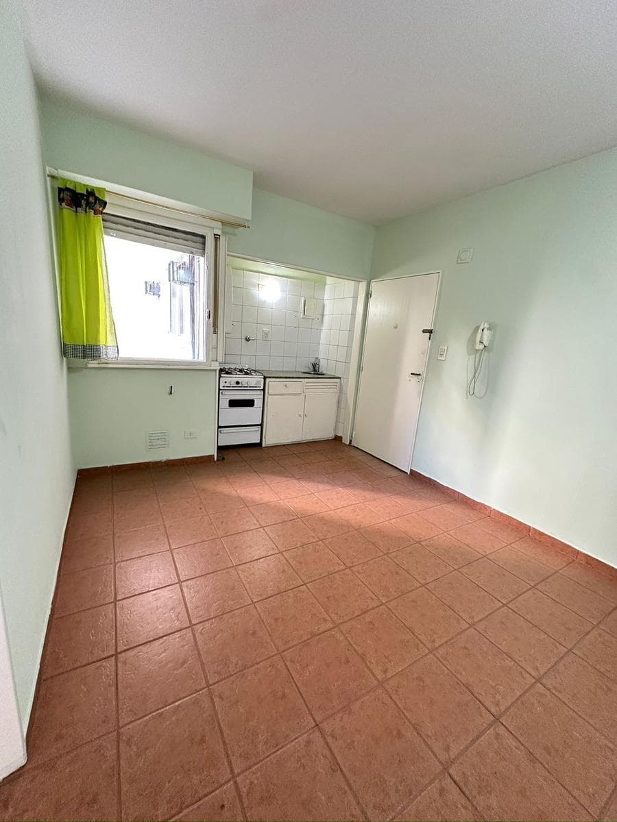 Departamento 2 ambientes en Recoleta - foto 1