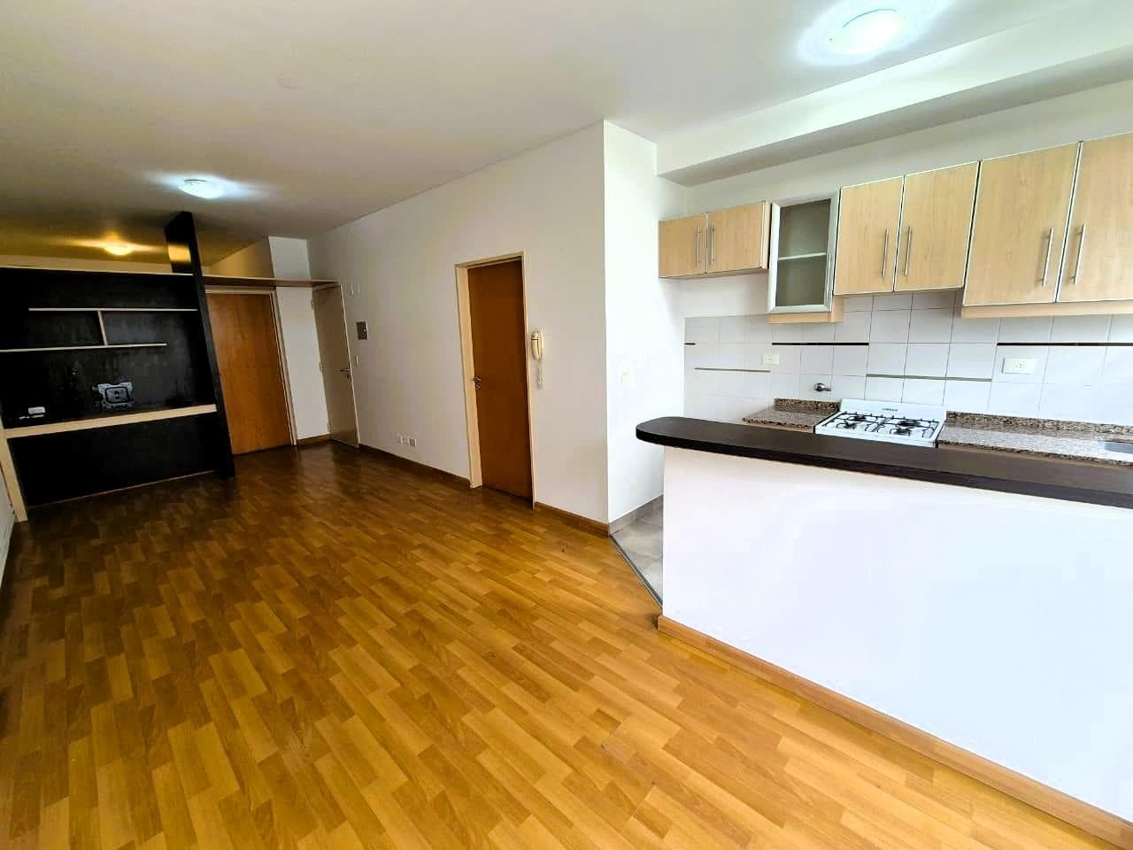 Departamento 2 ambientes en Villa Urquiza - foto 2