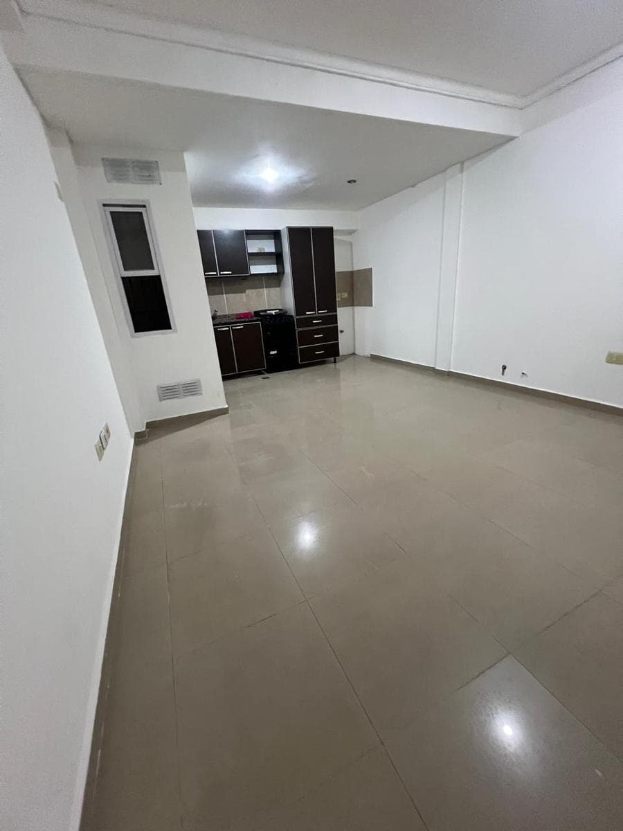 Departamento 2 ambientes en Liniers - foto 2