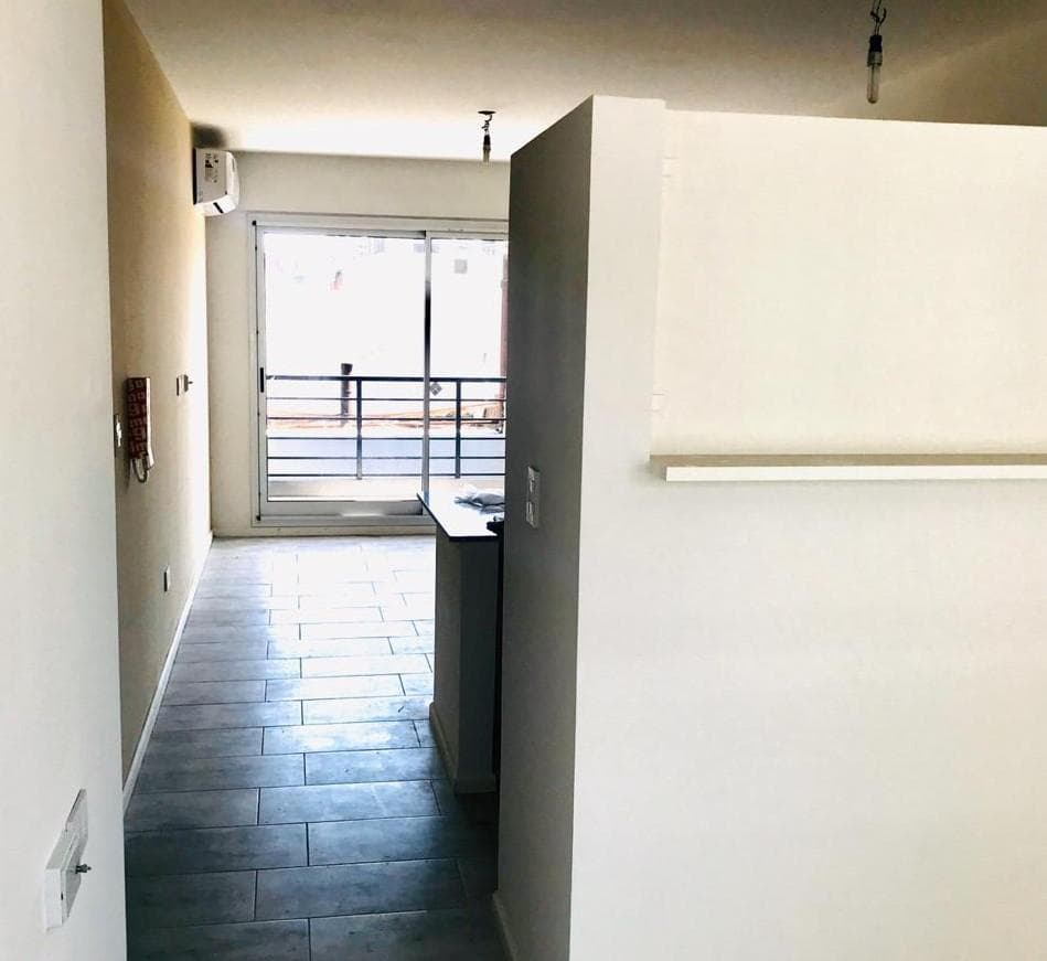 Departamento 2 ambientes en Parque Avellaneda - foto 4