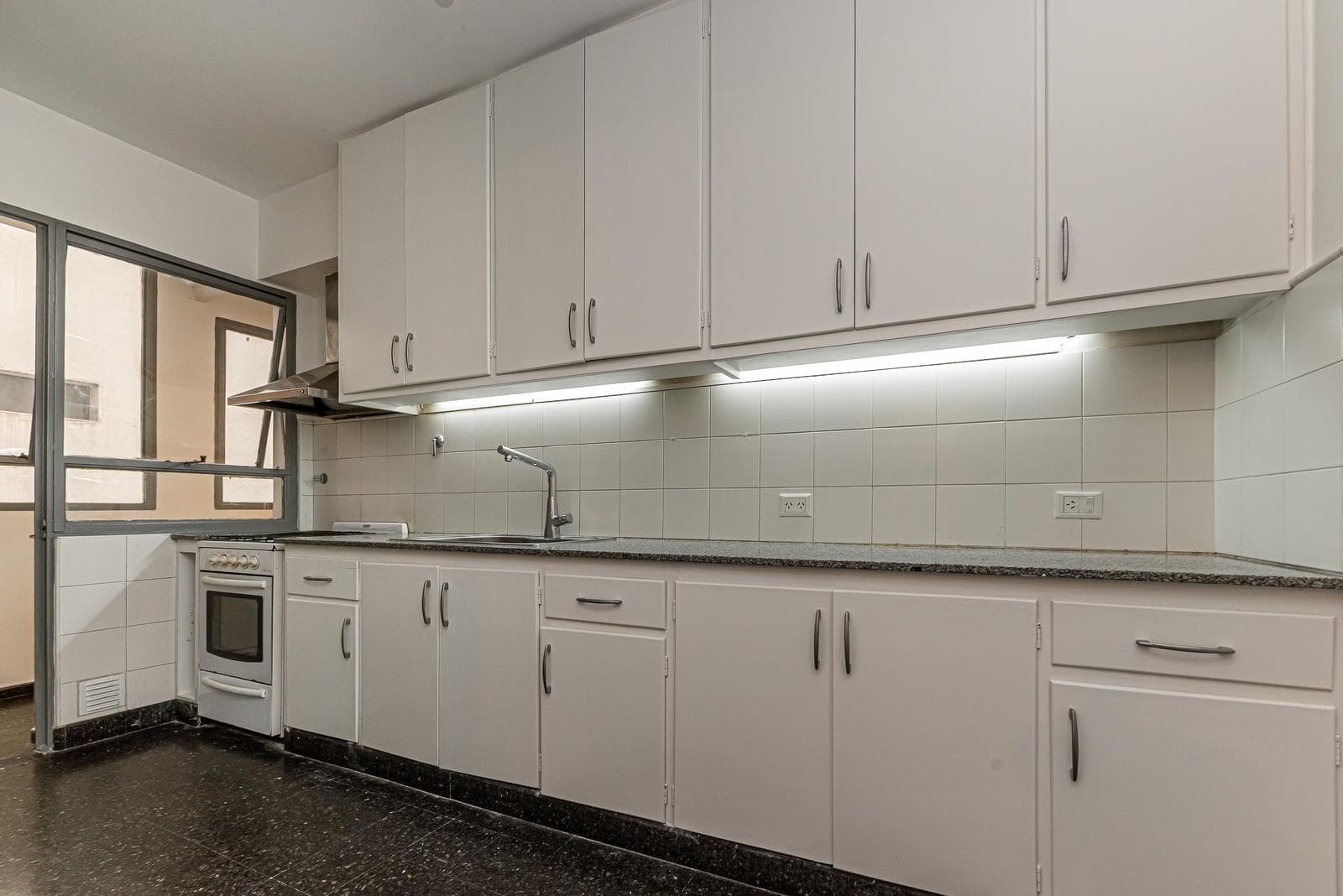 Departamento 4 ambientes en Recoleta - foto 4