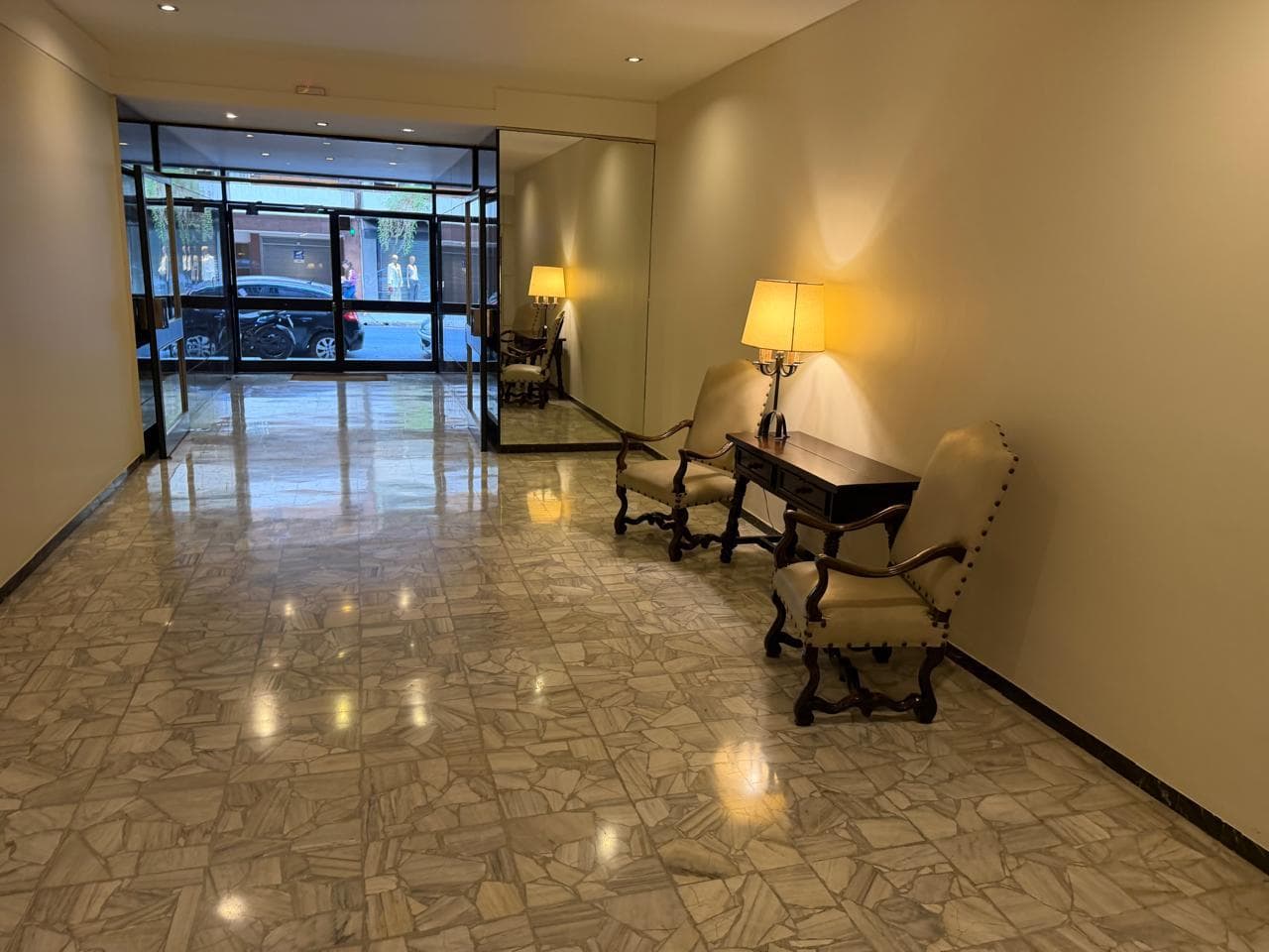 Departamento 6 ambientes en Recoleta - foto 3