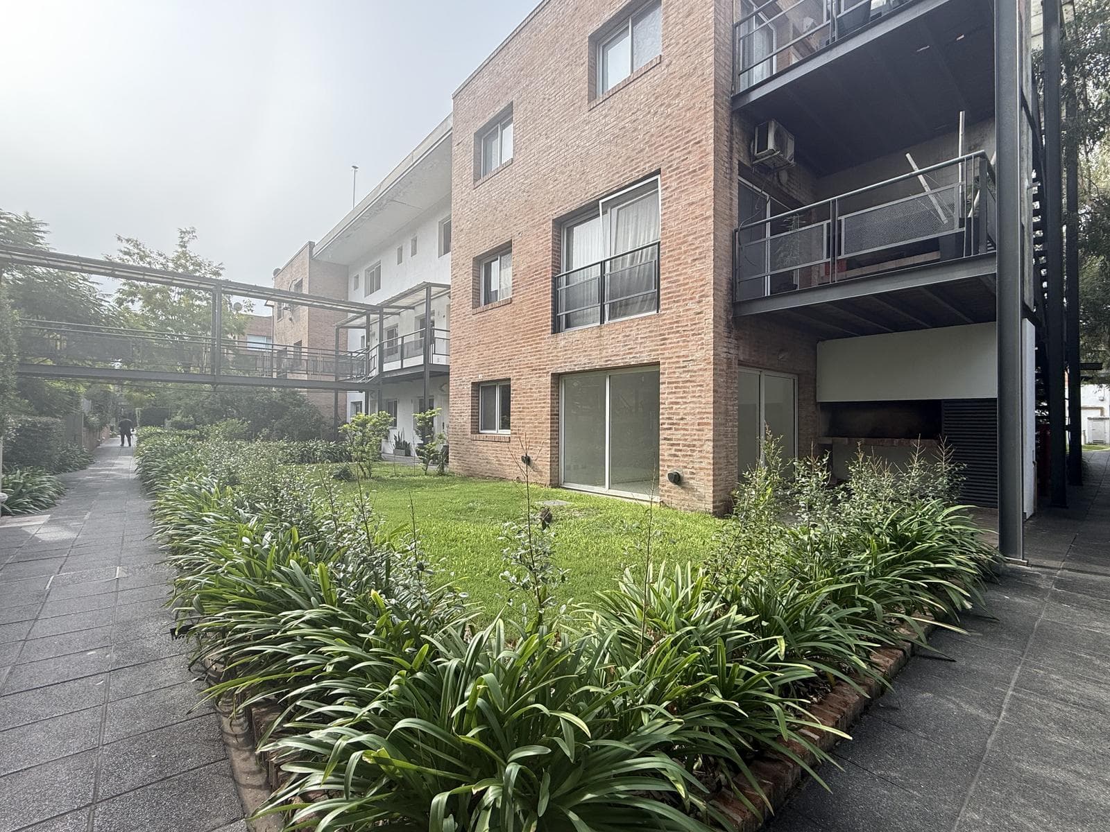 Departamento 2 ambientes en Las Mercedes, Countries/B.Cerrado (Pilar) - foto 3