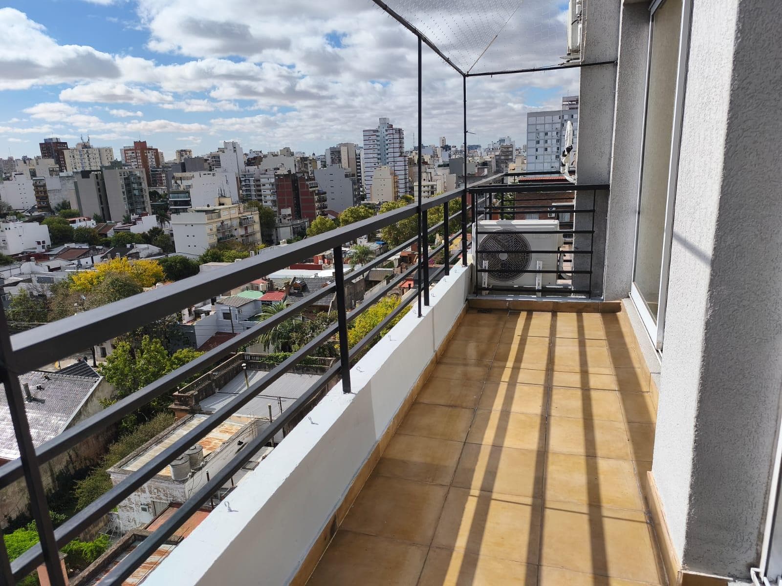 Departamento 2 ambientes en Flores - foto 2