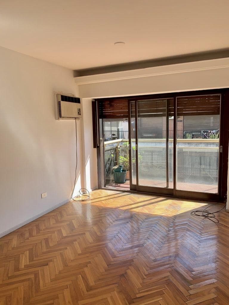 Departamento 4 ambientes en Recoleta - foto 2