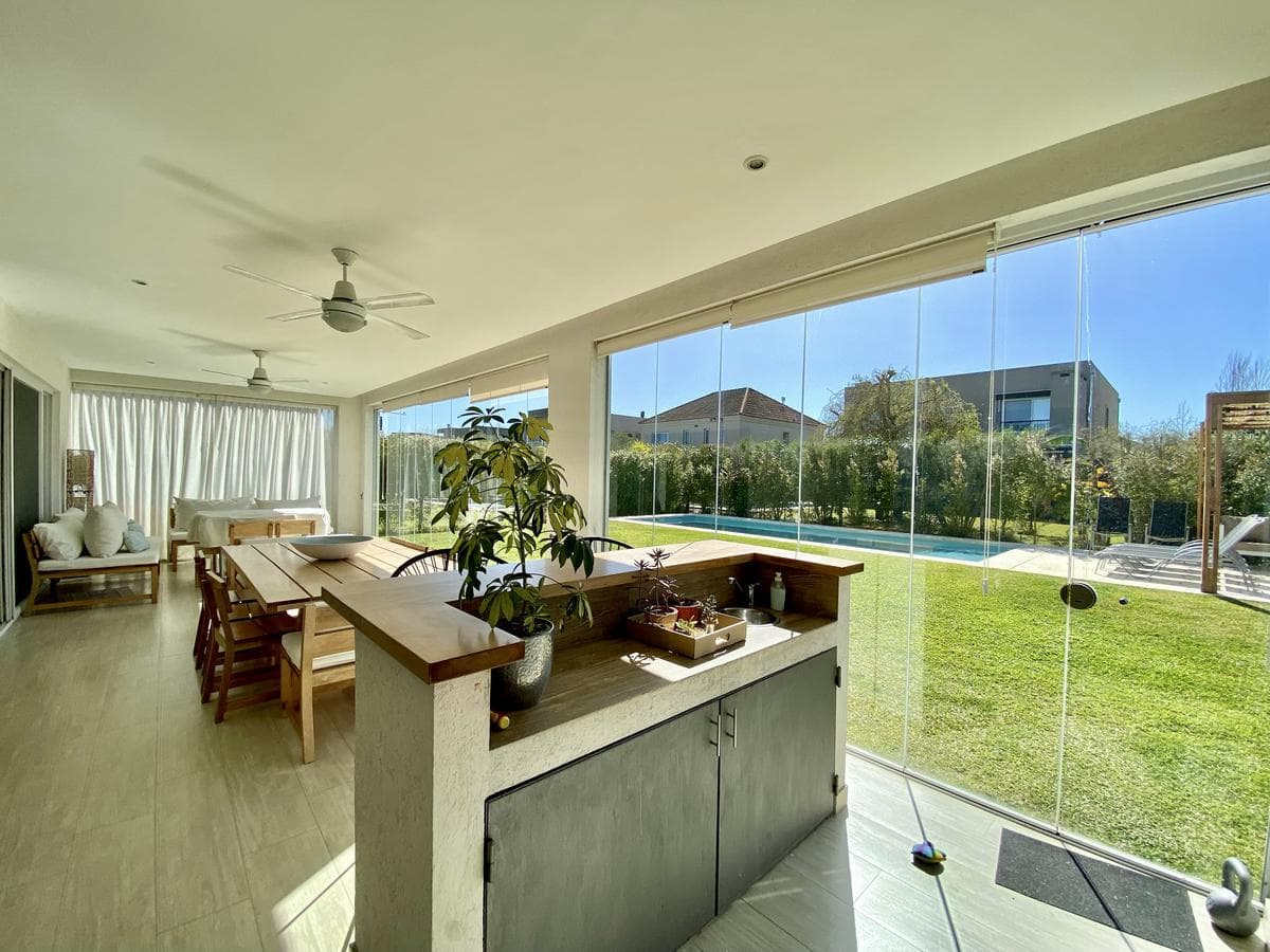 Casa 6 ambientes en Los Lagos, Nordelta - foto 4