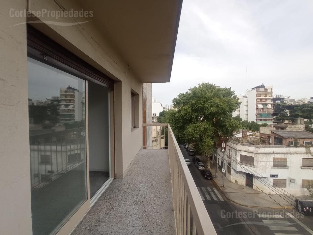 Departamento 3 ambientes en Flores - foto 1