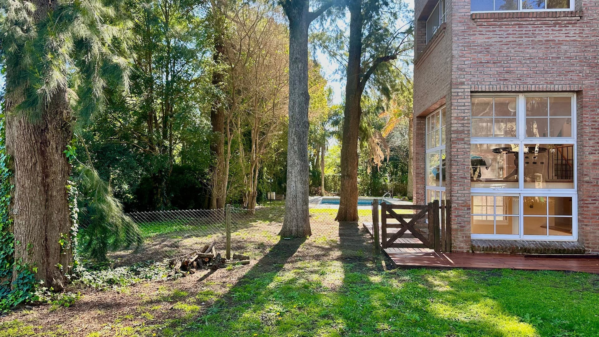 Casa 8 ambientes en Club El Carmen, Countries/B.Cerrado (Berazategui) - foto 33