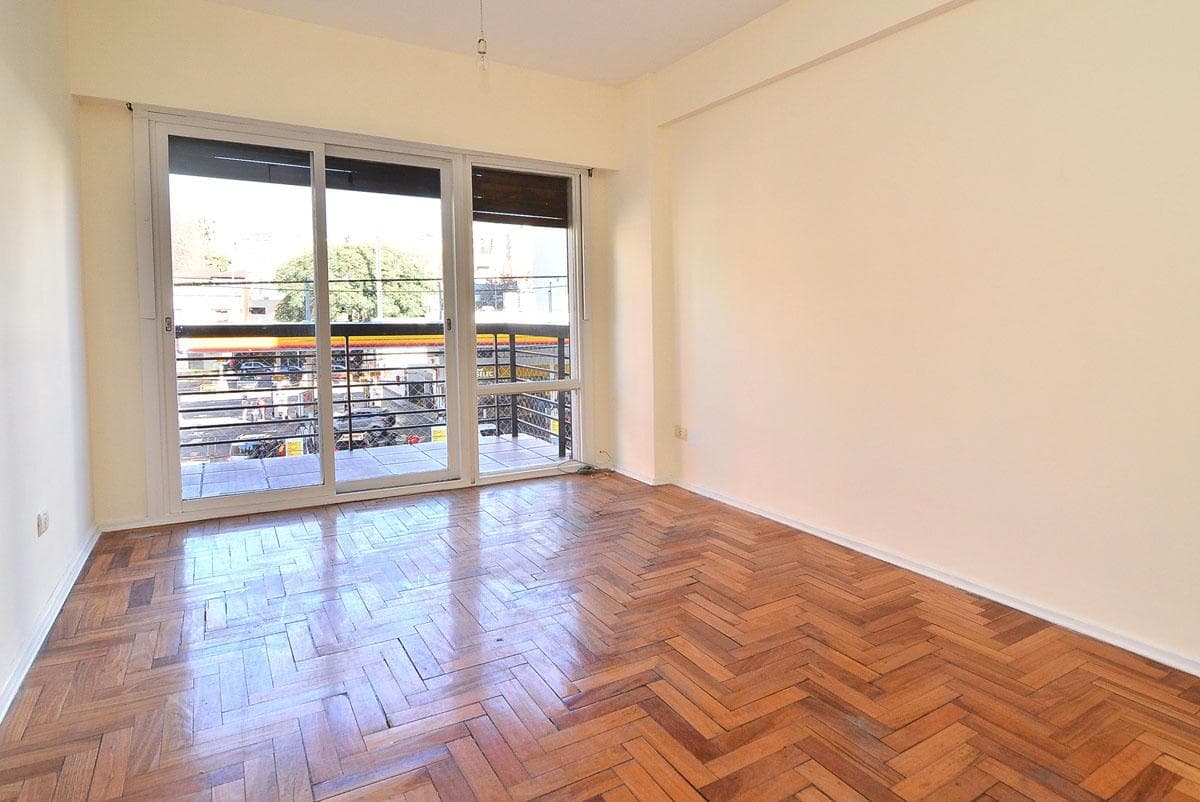 Salguero al 1100 - 1