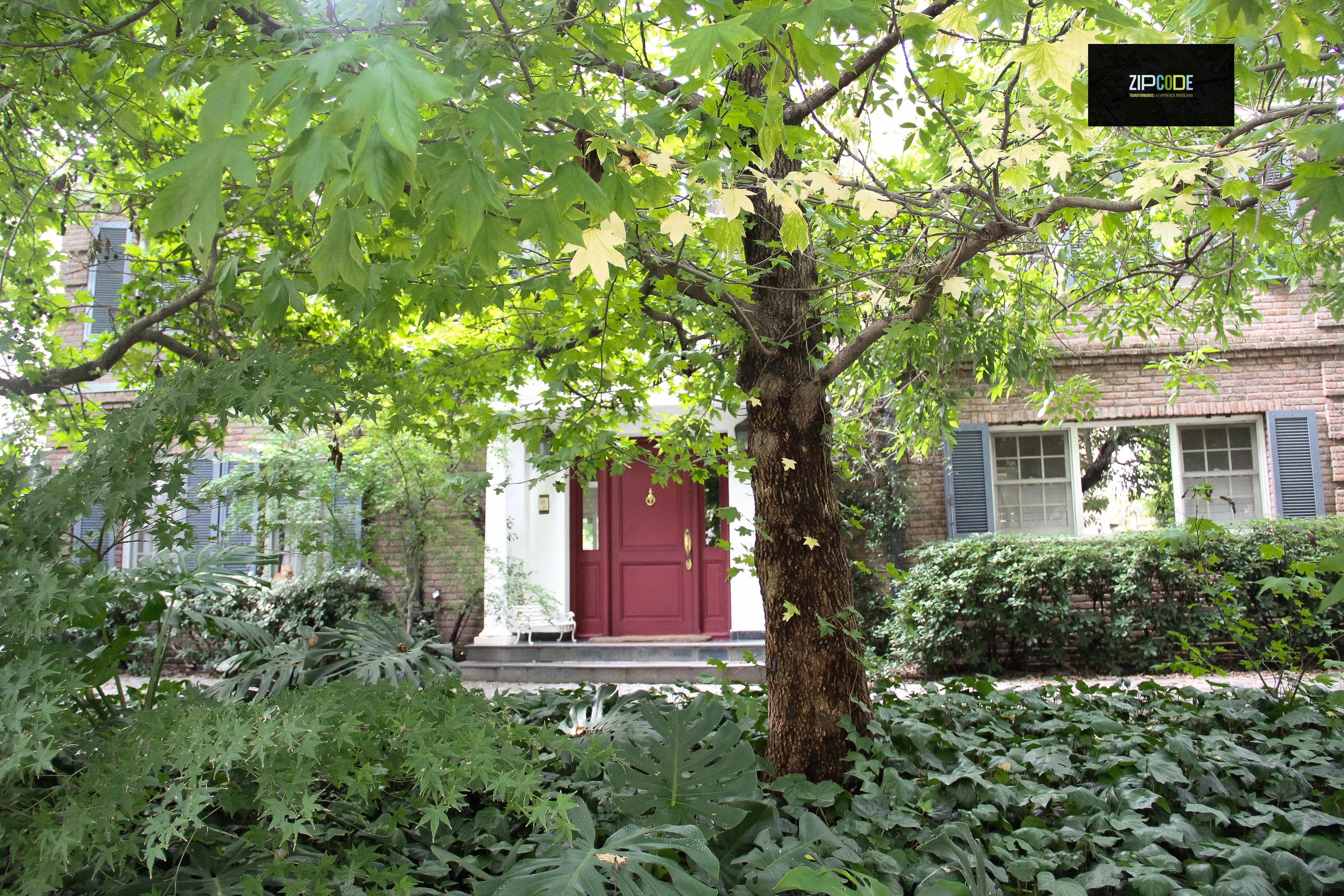 Casa 9 ambientes en Boulogne Sur Mer, San Isidro - foto 1