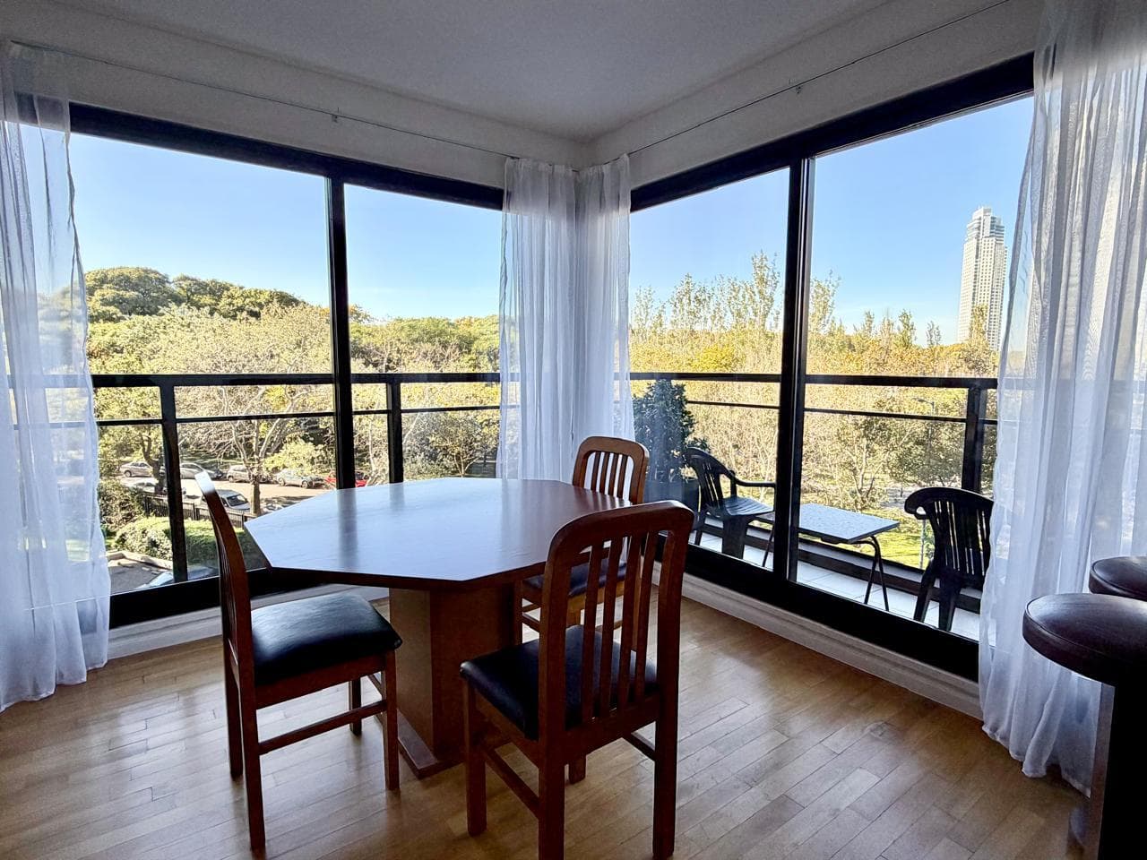Departamento 4 ambientes en Puerto Madero - foto 2