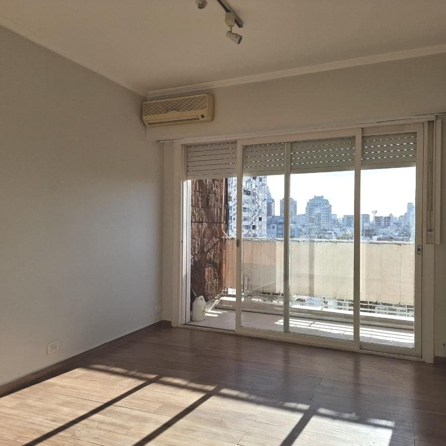 Departamento 2 ambientes en Recoleta - foto 2