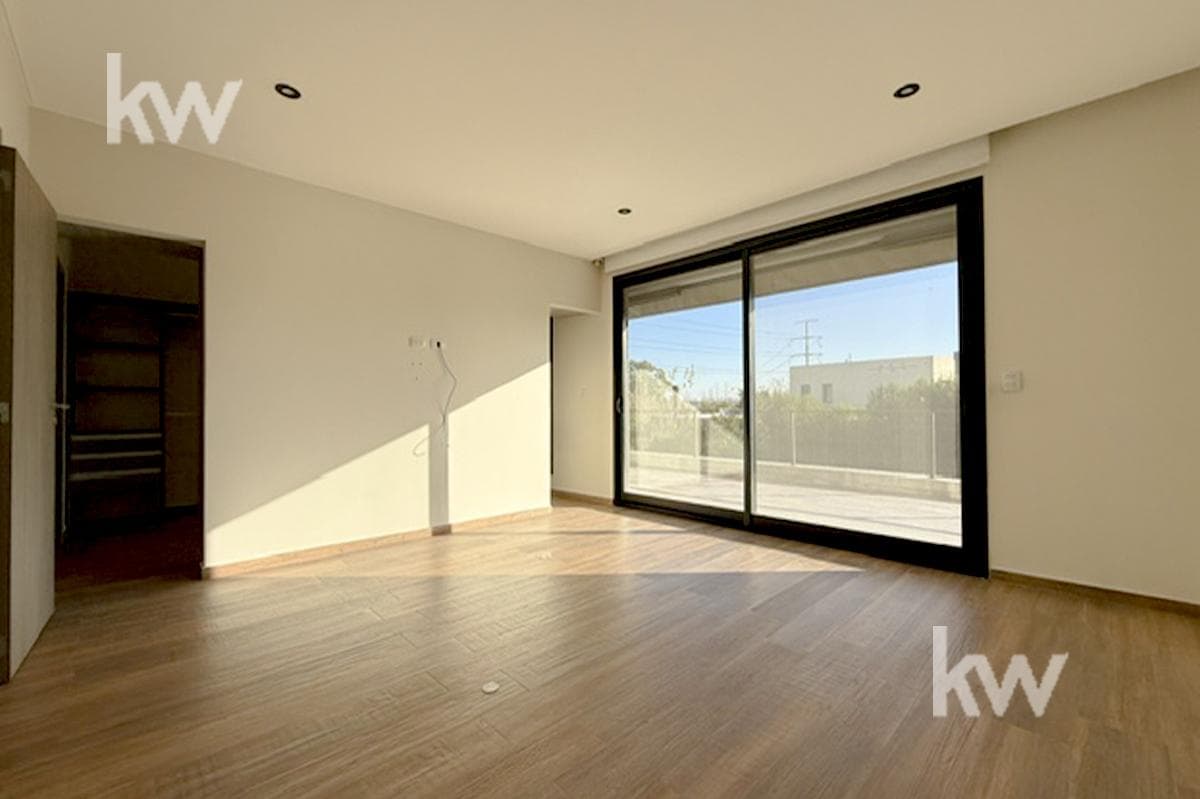 Suite principal con vestidor doble