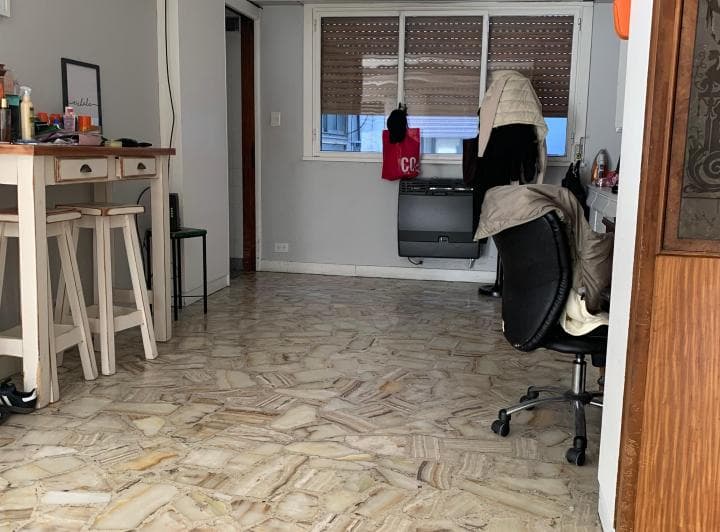 Excelente piso en inmejorable ubicación
4 ambientes con dependencia o 5 ambient