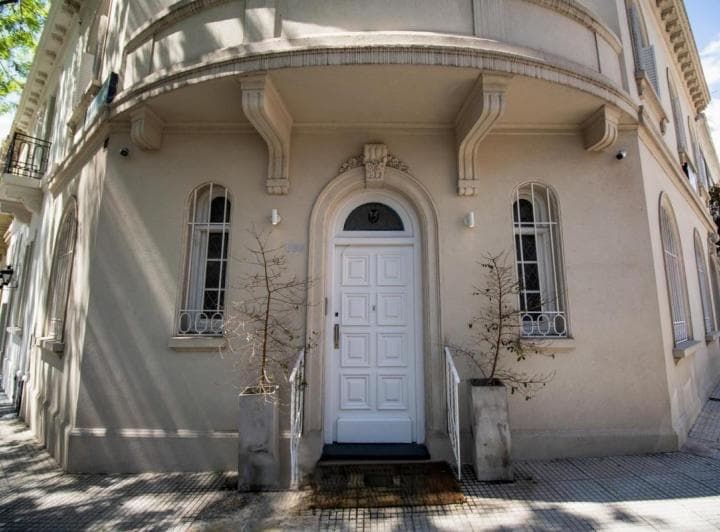 Casa en Alquiler de 8 ambientes Las Cañitas