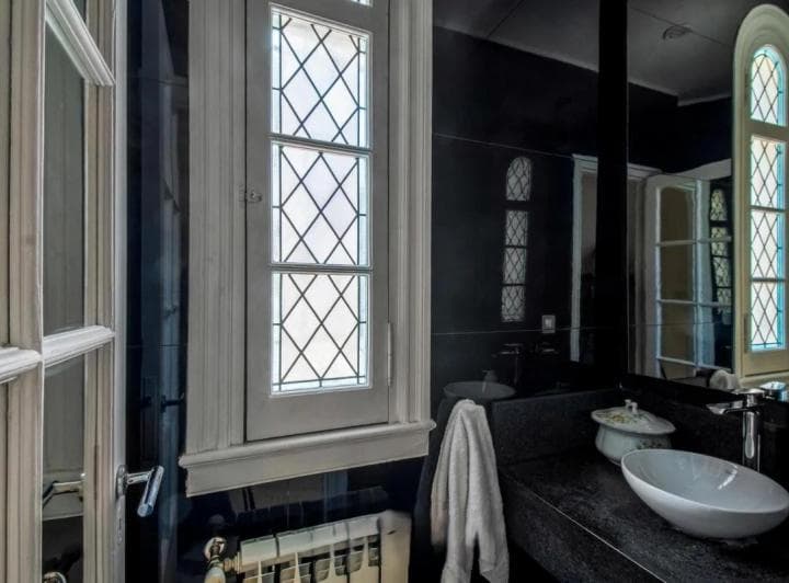 Casa Alquiler de 8 ambientes
