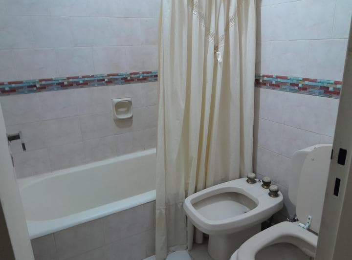 Departamento de 4 ambientes Alquiler USD 1.950