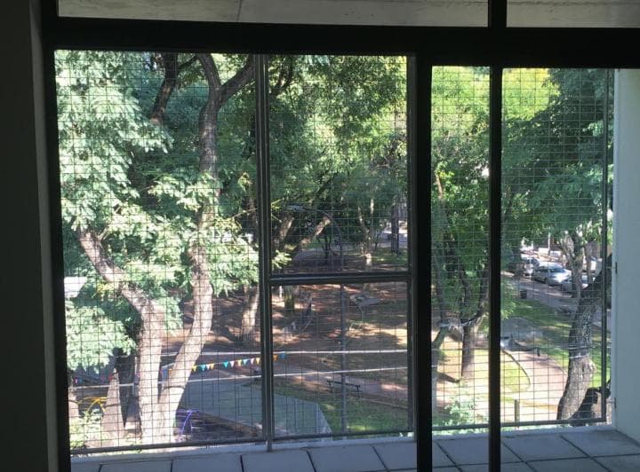 VISTA A PLAZA DESDE BALCON