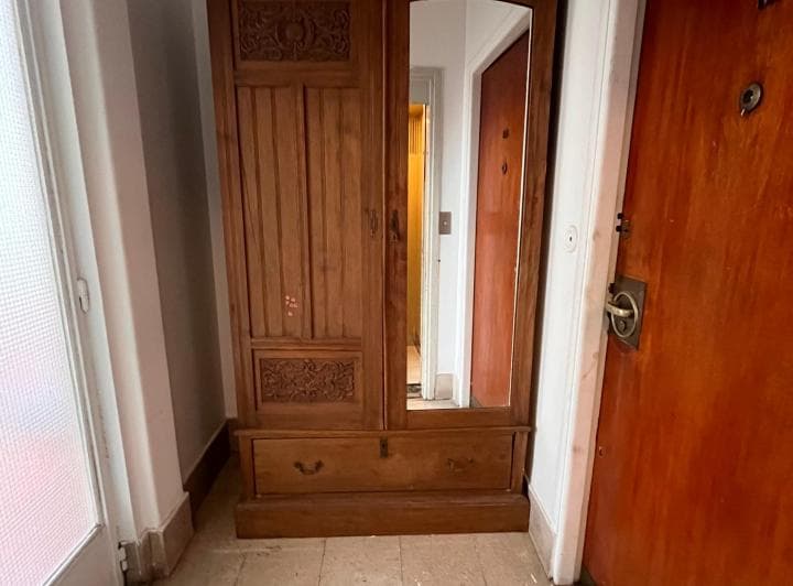 Departamento difícil de encontrar por sus características: ubicado en último pis