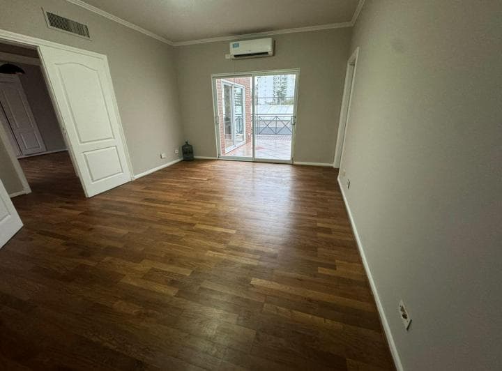 Departamento 250m² Alquiler