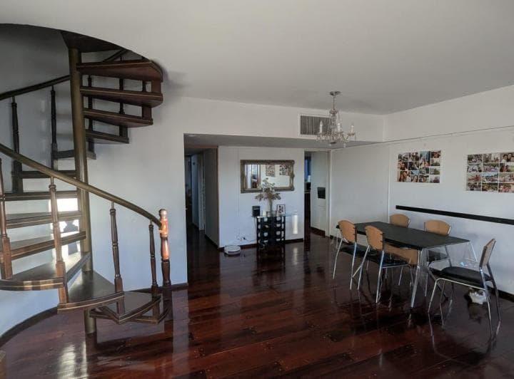 Departamento en Alquiler de 6 ambientes