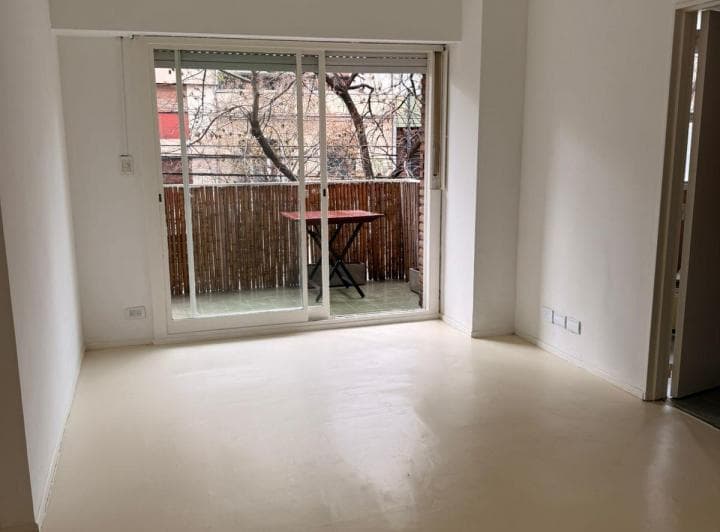 Departamento 2 Ambientes Al Frente con Balcón en excelente ubicación - Dueño Dir