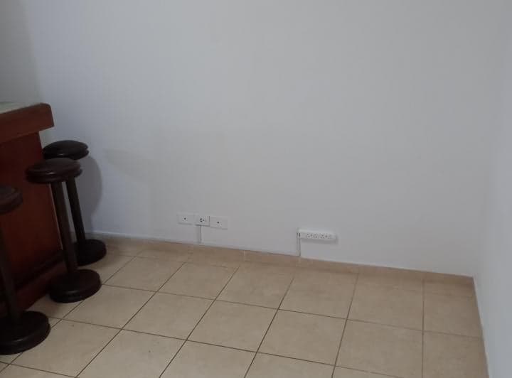 Hermoso dpto de 2 amb impecable balcón, contrafrente,super luminoso, baño compl