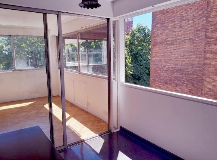 Departamento · 130m² · 4 Ambientes · 1 Cochera - Alain Decoud