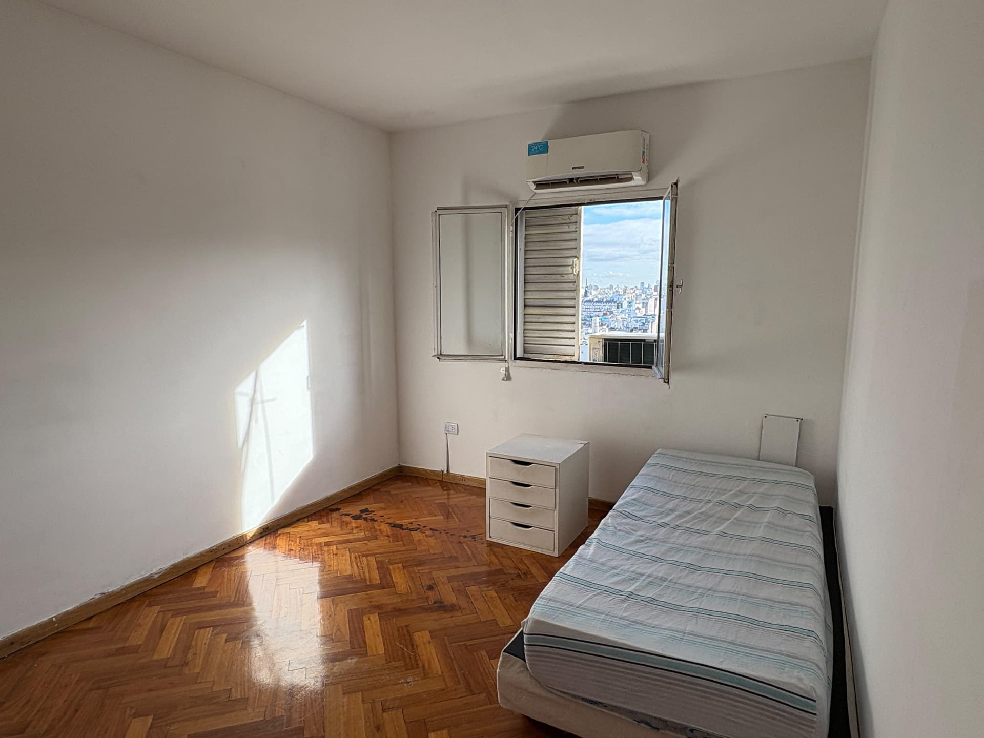 Departamento 4 ambientes en Balvanera - foto 3