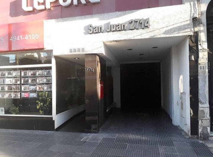 Departamento 2 ambientes en San Cristobal - foto 1