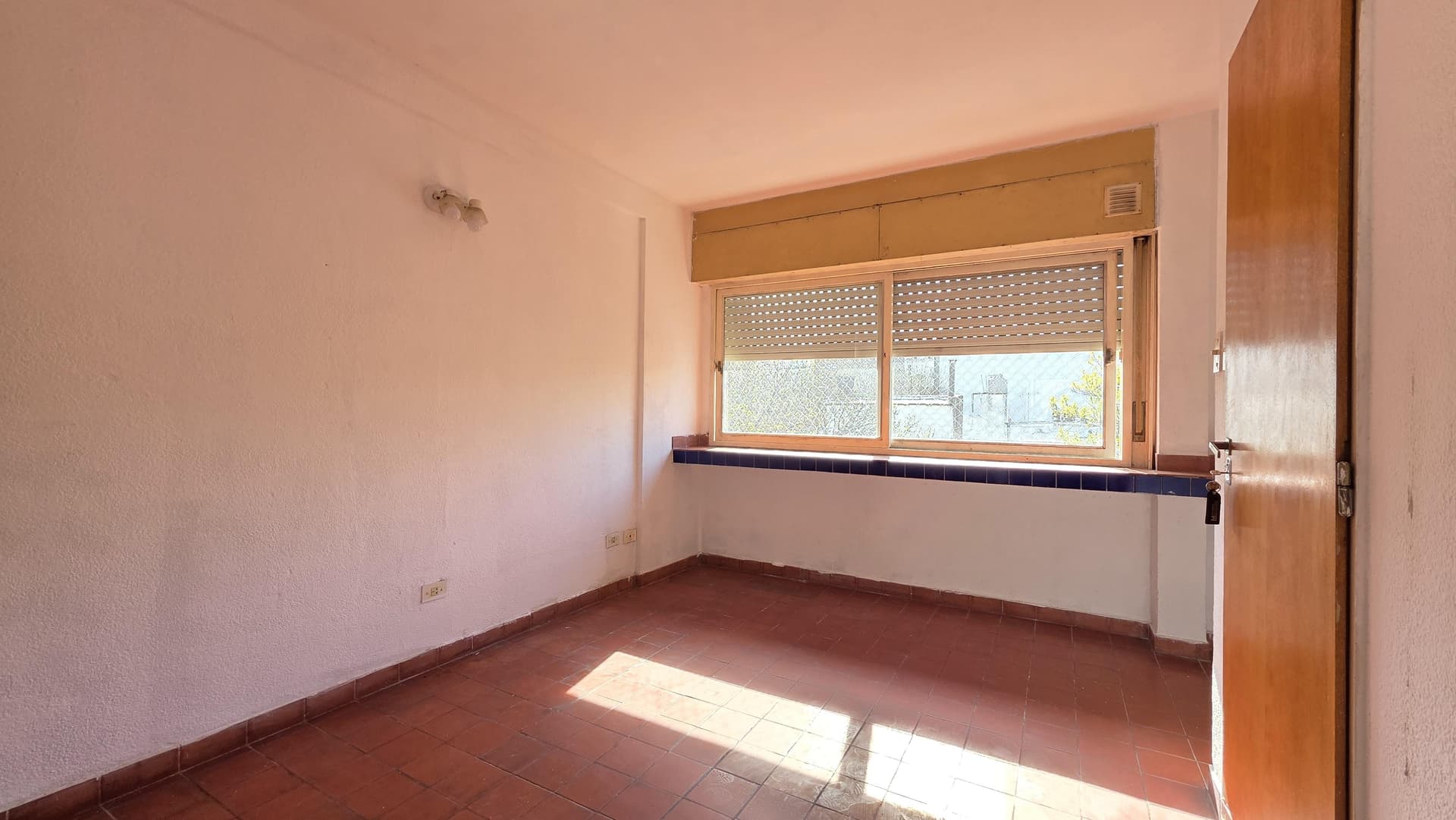 Departamento 2 ambientes en Plaza Rocha, La Plata - foto 1