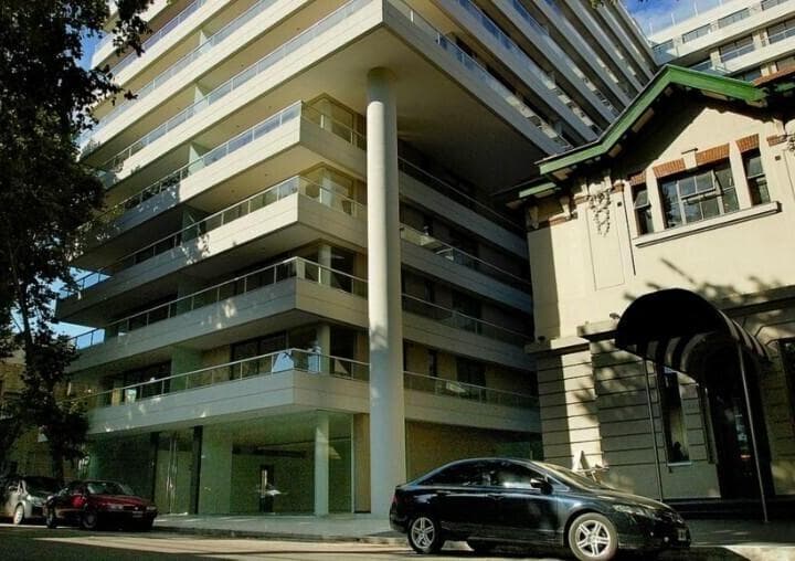 Incluye expensas, servicios y ABL.
Departamento de 3 ambientes en Edificio Live
